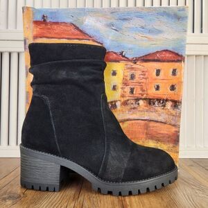 Bella Vita Hattie Black Suede Leather Boots Womens Size 9 M Heeled Ankle Lugged